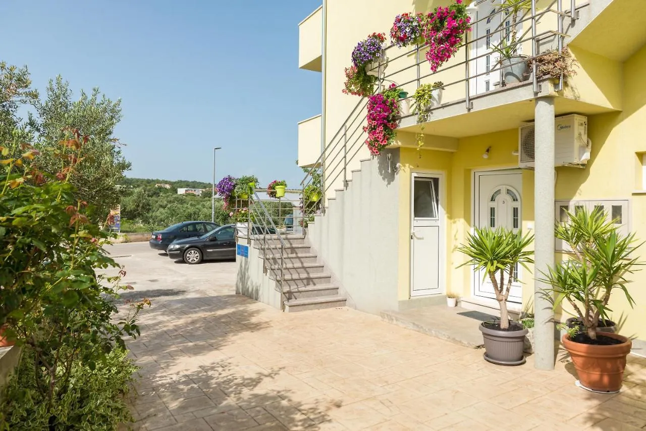 Appartement Apartman Petra 5 Trogir